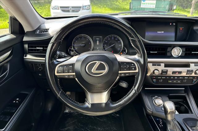 used 2017 Lexus ES 350 car, priced at $21,600