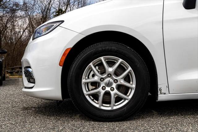 used 2023 Chrysler Pacifica car, priced at $24,500