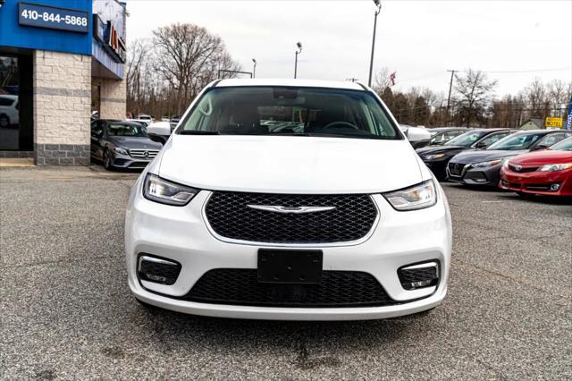 used 2023 Chrysler Pacifica car, priced at $24,500