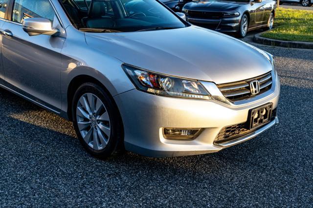 used 2015 Honda Accord car, priced at $17,900