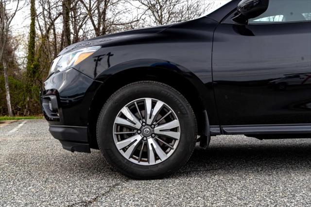used 2019 Nissan Pathfinder car, priced at $14,900