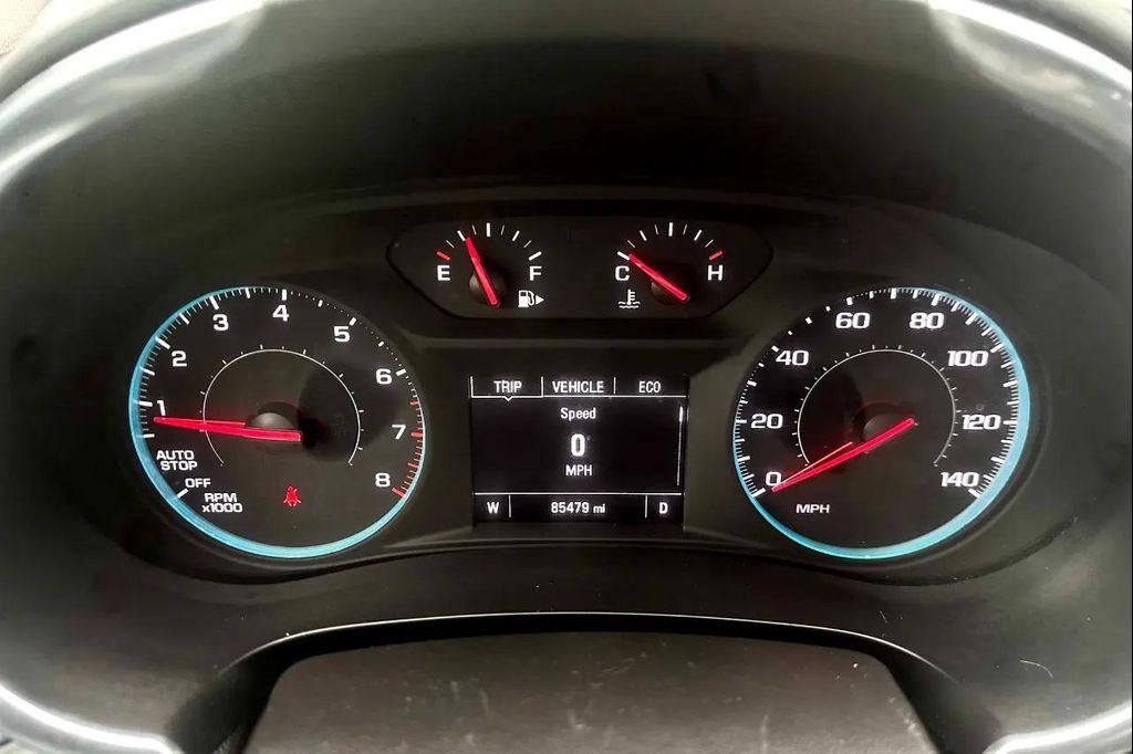 used 2021 Chevrolet Malibu car, priced at $13,900