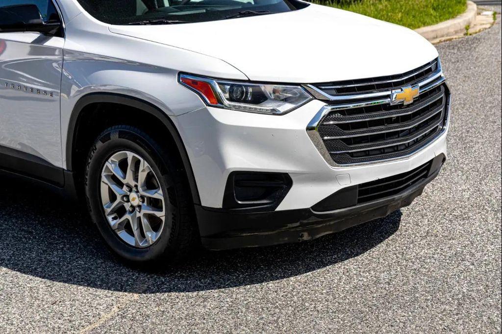 used 2020 Chevrolet Traverse car, priced at $15,500