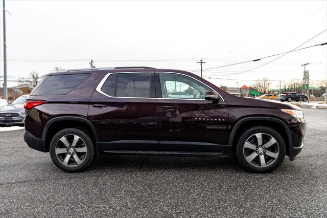 used 2018 Chevrolet Traverse car, priced at $17,900