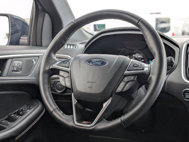 used 2022 Ford Edge car, priced at $31,000