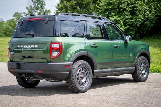 new 2024 Ford Bronco Sport car, priced at $33,000