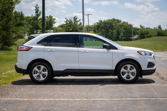 new 2024 Ford Edge car, priced at $32,000