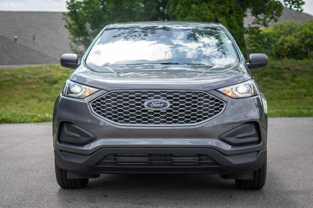 new 2024 Ford Edge car, priced at $32,000