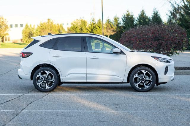 new 2025 Ford Escape car, priced at $36,500