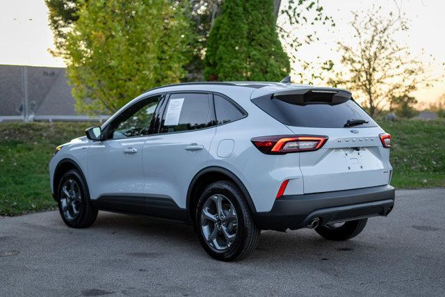 new 2025 Ford Escape car, priced at $26,000