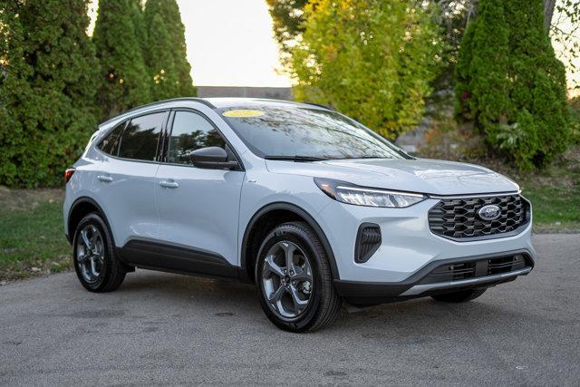 new 2025 Ford Escape car, priced at $26,000