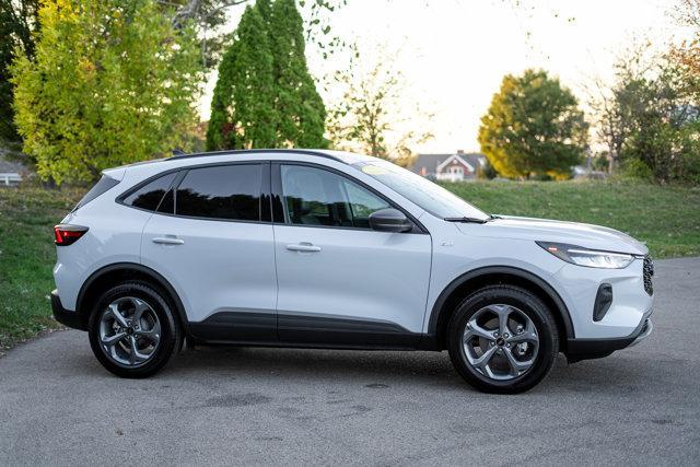 new 2025 Ford Escape car, priced at $26,000
