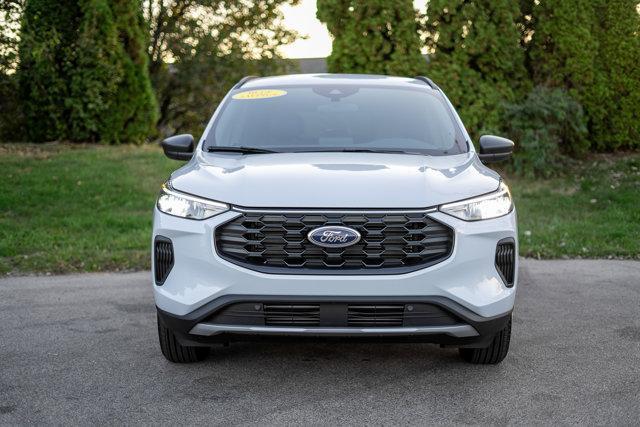 new 2025 Ford Escape car, priced at $26,000