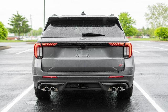 new 2025 Ford Explorer car, priced at $55,174