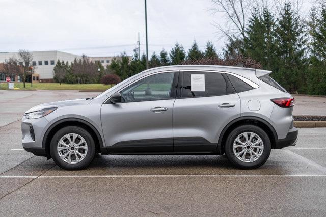 new 2024 Ford Escape car, priced at $27,000