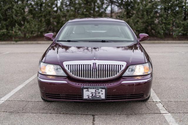 used 2007 Lincoln Town Car car, priced at $9,500