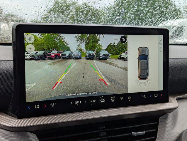 new 2025 Ford Explorer car, priced at $47,084