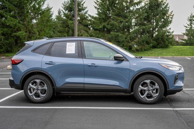 new 2025 Ford Escape car, priced at $26,500