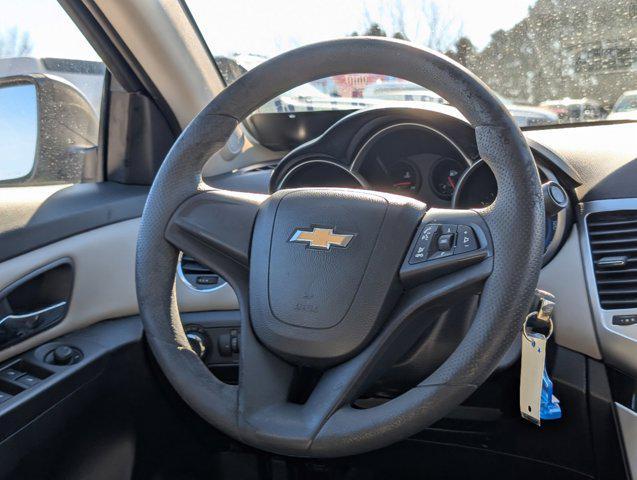 used 2016 Chevrolet Cruze Limited car, priced at $8,500