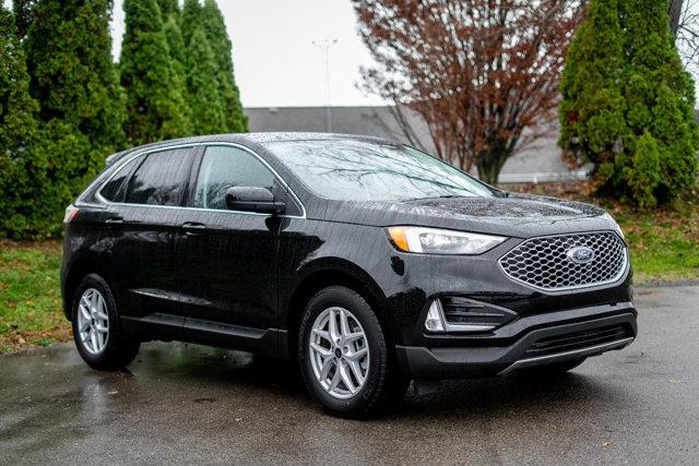 used 2024 Ford Edge car, priced at $27,000