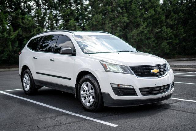 used 2015 Chevrolet Traverse car, priced at $7,500
