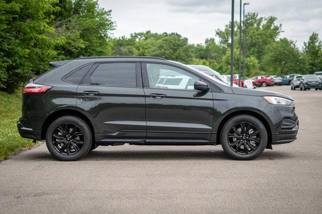 new 2024 Ford Edge car, priced at $34,000