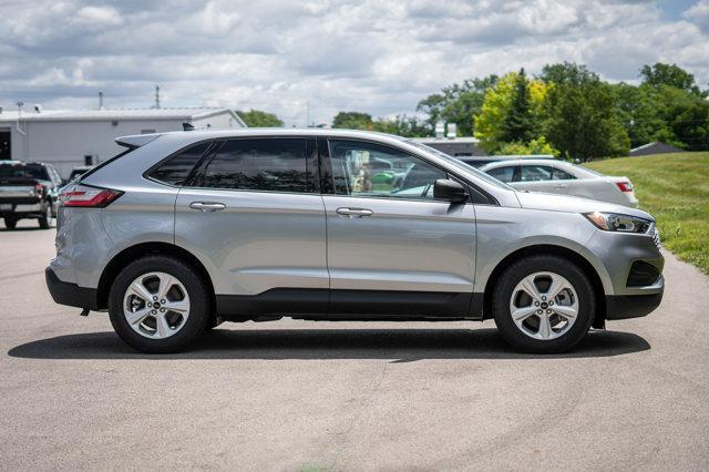 new 2024 Ford Edge car, priced at $32,000