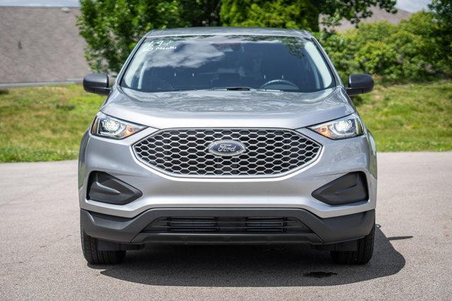 new 2024 Ford Edge car, priced at $32,000