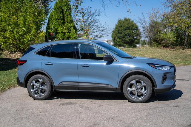 new 2025 Ford Escape car, priced at $29,000