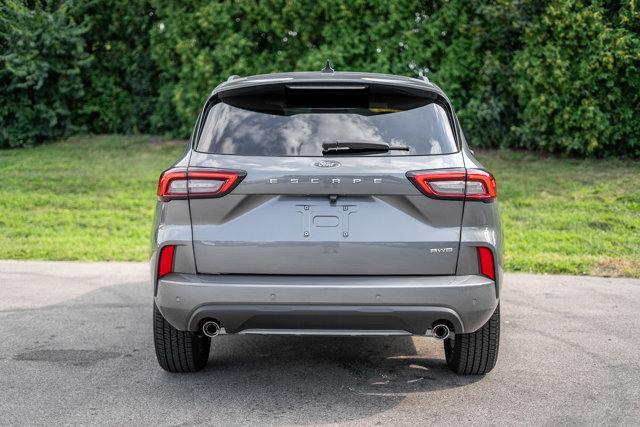 new 2025 Ford Escape car, priced at $30,500