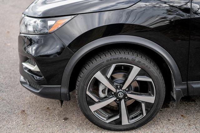 used 2021 Nissan Rogue Sport car, priced at $18,000
