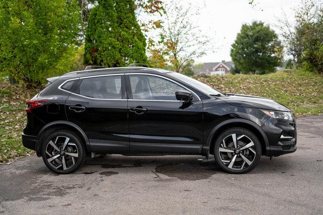used 2021 Nissan Rogue Sport car, priced at $18,000