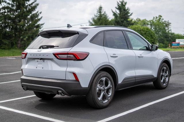 new 2025 Ford Escape car, priced at $25,500