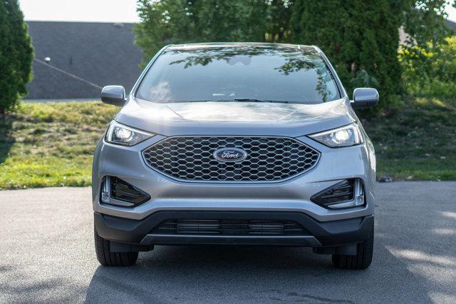 new 2024 Ford Edge car, priced at $38,000