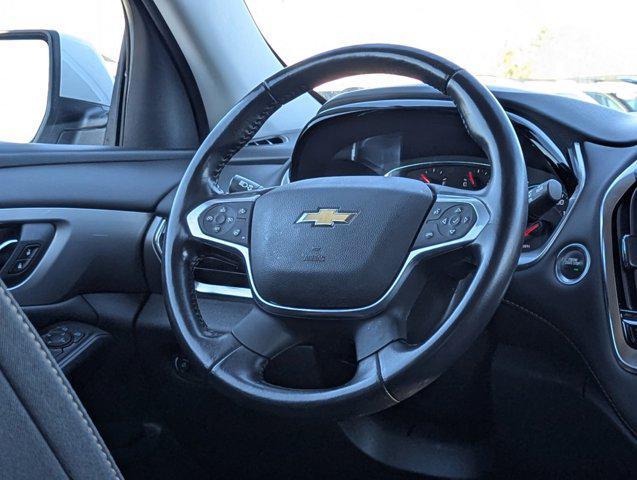 used 2021 Chevrolet Traverse car, priced at $23,500