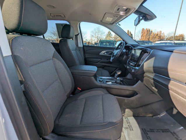 used 2021 Chevrolet Traverse car, priced at $23,500