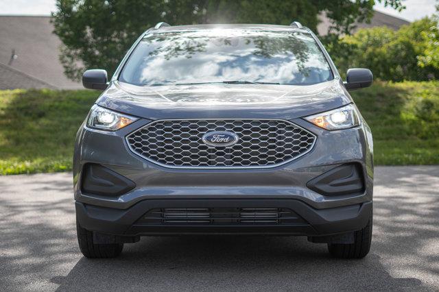 new 2024 Ford Edge car, priced at $33,500