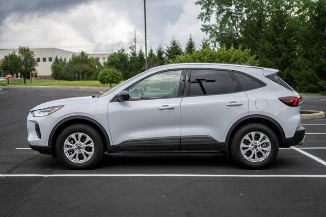 new 2025 Ford Escape car, priced at $25,500