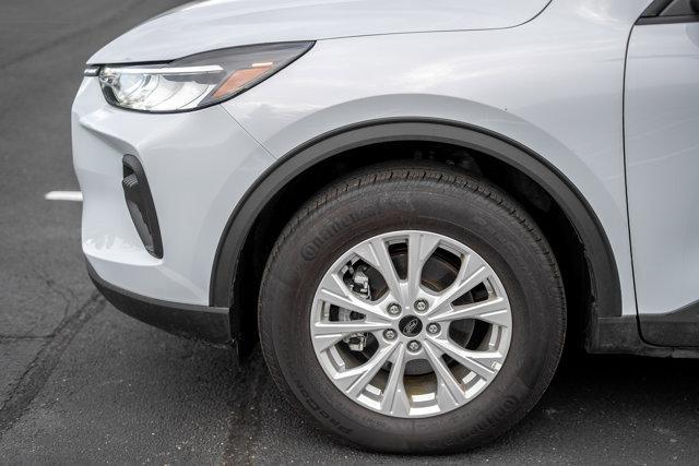 new 2025 Ford Escape car, priced at $25,500