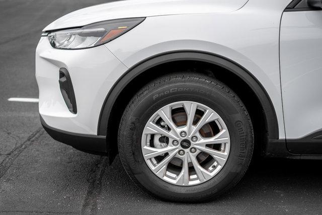new 2025 Ford Escape car, priced at $27,500