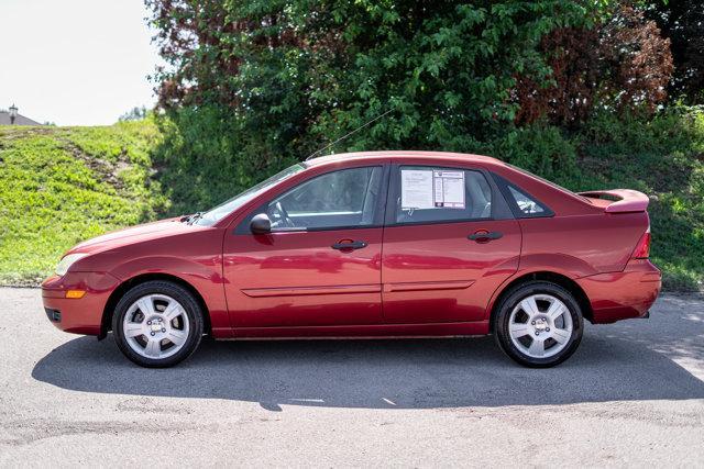 used 2005 Ford Focus car, priced at $5,000