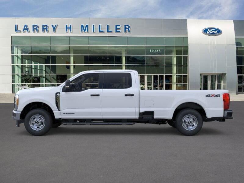 new 2025 Ford F-250 car, priced at $62,710