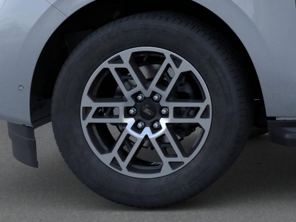 new 2025 Ford Expedition Max car, priced at $73,090
