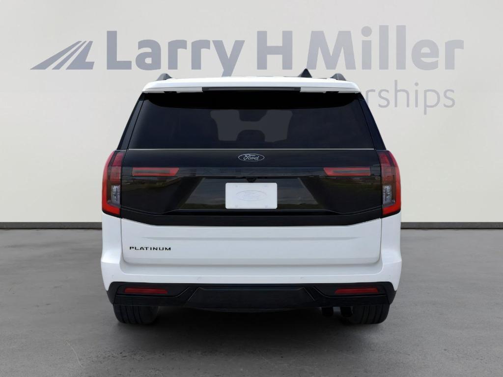 new 2025 Ford Expedition car, priced at $81,086