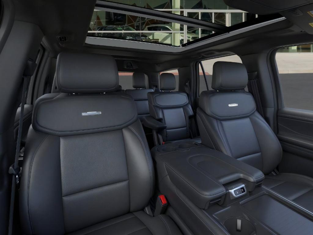 new 2025 Ford Expedition car, priced at $81,086