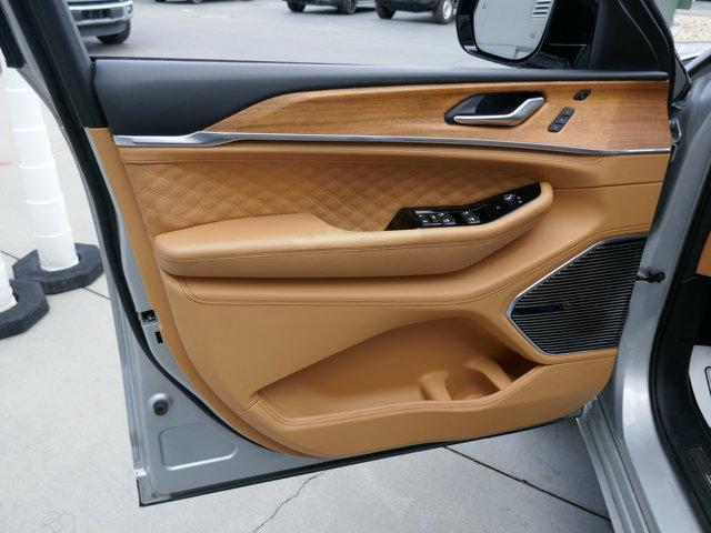 used 2022 Jeep Grand Cherokee car, priced at $38,816