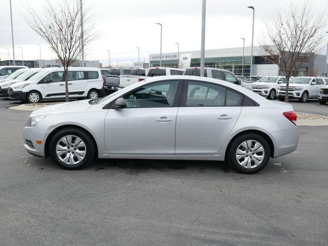 used 2014 Chevrolet Cruze car, priced at $6,999