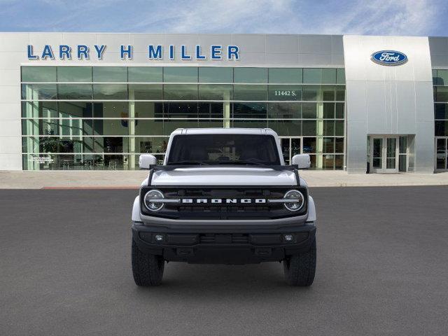 new 2024 Ford Bronco car, priced at $50,660