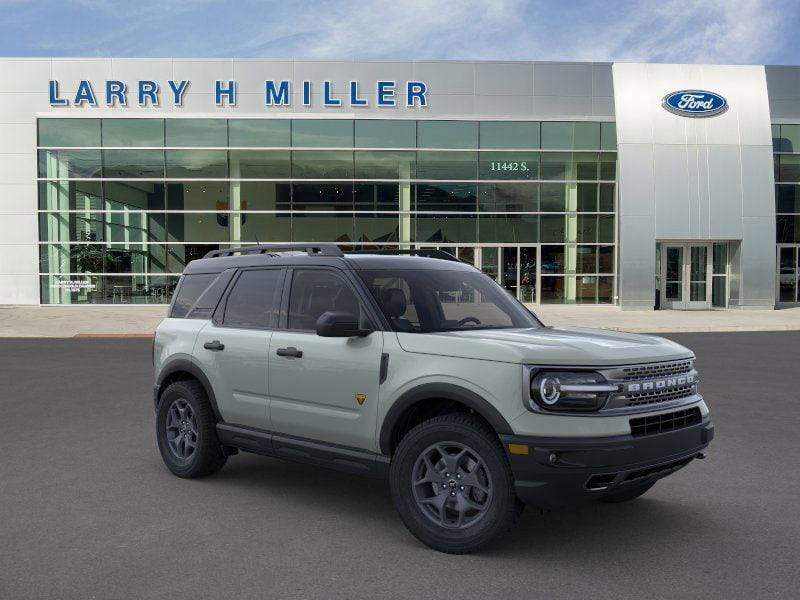 new 2024 Ford Bronco Sport car, priced at $37,655