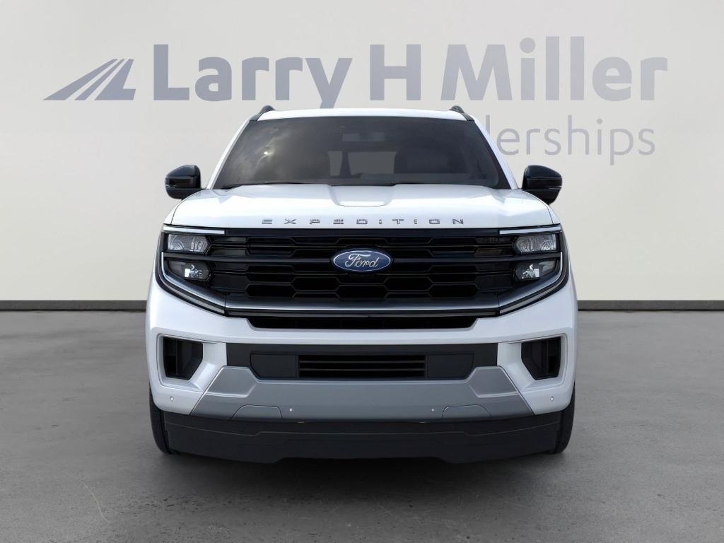 new 2025 Ford Expedition car, priced at $76,875